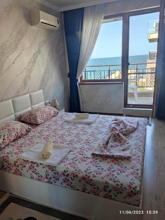 Apartament Piero Pomorie Extérieur photo